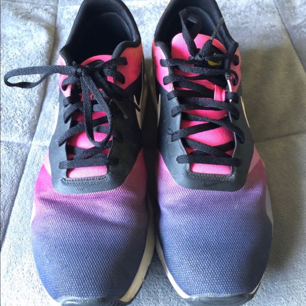 Nike shoes